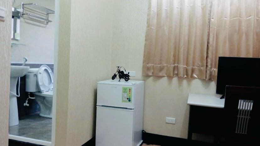 #招租 #轉租 文山區套房 - Image 3