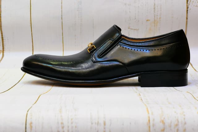 a.testoni 【最上級Amedeo ライン】 革靴　美品　箱袋付属 a.testoni 【最上級Amedeo ライン】 革靴 美品 箱袋付属 a.testoni