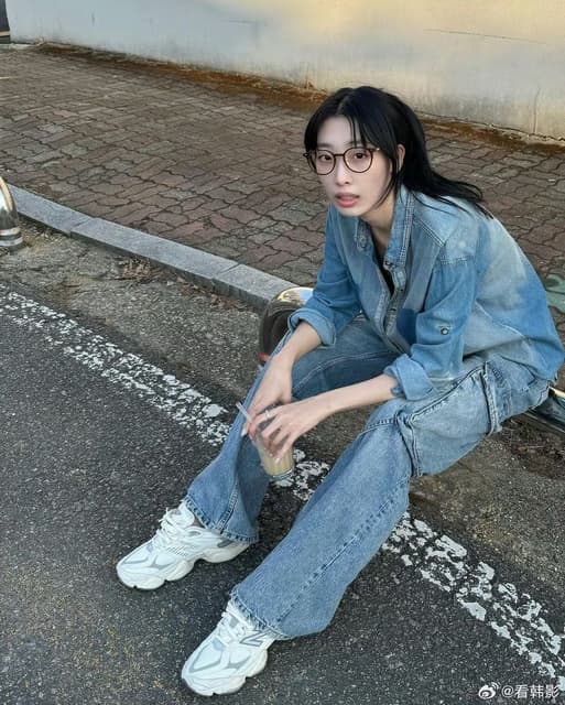 #集中討論 李彩玟柳多仁街頭約會被拍，公司已承認戀情 - 追星板 | Dcard