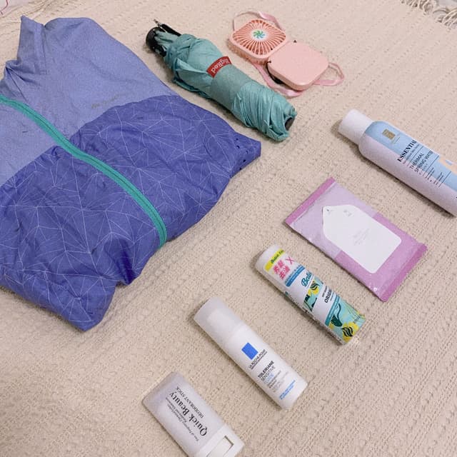 #分享 爆汗人💦出門必備的隨身小物 - 美妝板 | Dcard