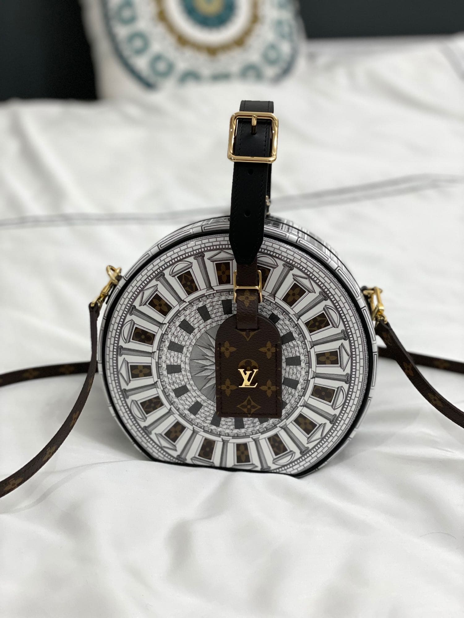 Louis Vuitton x Fornasetti 🤩 Petite Boîte Chapeau…detailed video