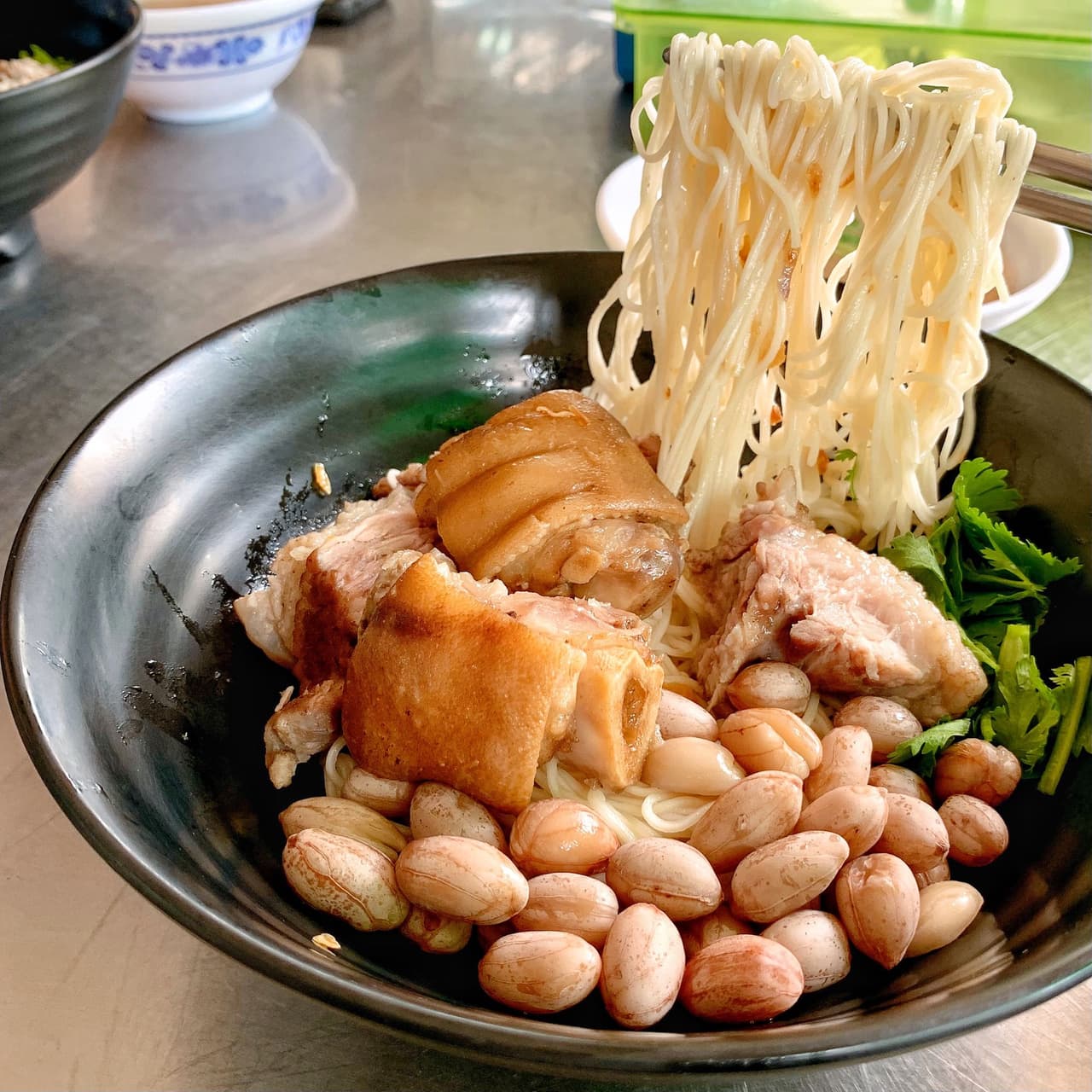 開元路好吃的土豆豬腳麵線 - 易式吃貨食記 (@yee_foodielife) | Dcard