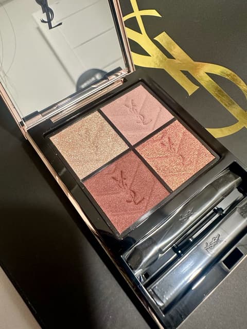 #開箱 Ysl 新品眼影盤#825 burning desire 開箱/試色(情報🔎:ysl仲夏度假villa) - 美妝板 | Dcard
