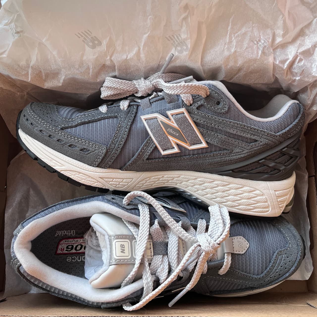 New balance 300 outlet dcard