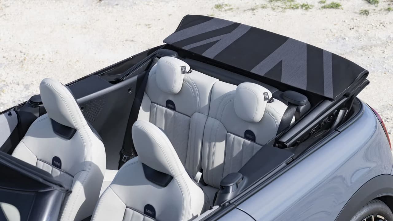 Mini Cooper 敞篷版 改款登場 - 汽車板 | Dcard