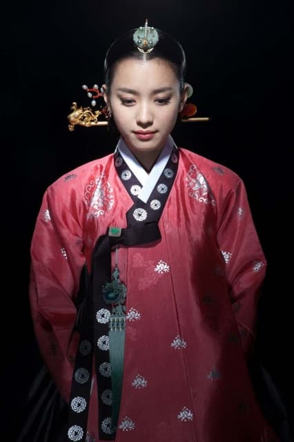 張禧嬪 位列「朝鮮三大妖女」之一的張禧嬪，就活該被黑嗎？ - 每日頭條