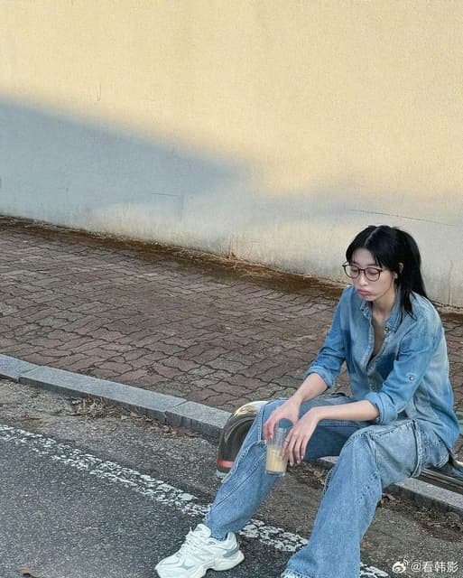 #集中討論 李彩玟柳多仁街頭約會被拍，公司已承認戀情 - 追星板 | Dcard