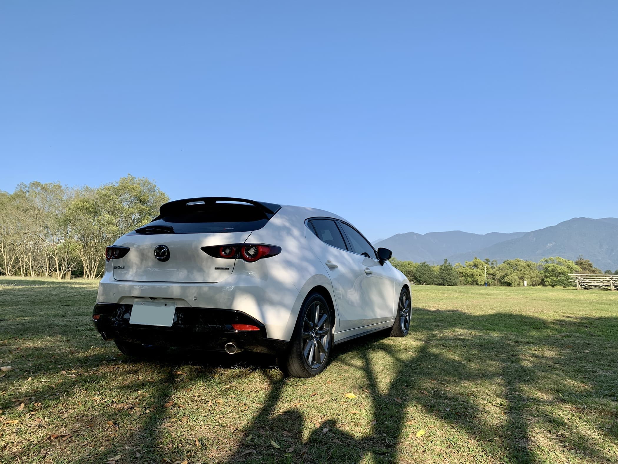 2022 Mazda3 5D 開箱 & 心得 - 汽車板 | Dcard