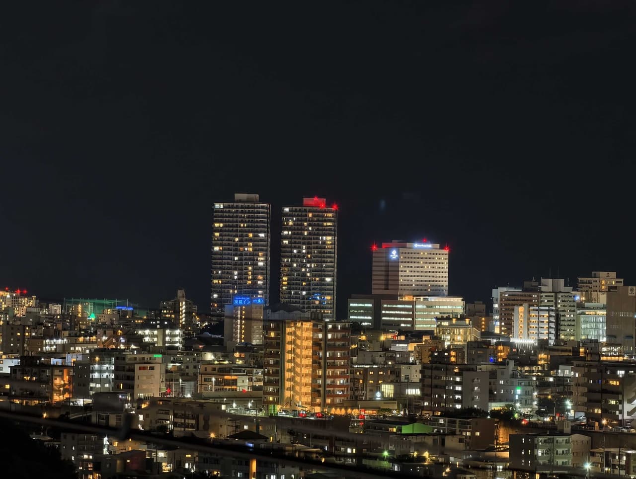 無聊跑去沖繩騎機車...feats. vivo X300 Pro 無聊跑去沖繩騎機車...feats. vivo X300 Pro