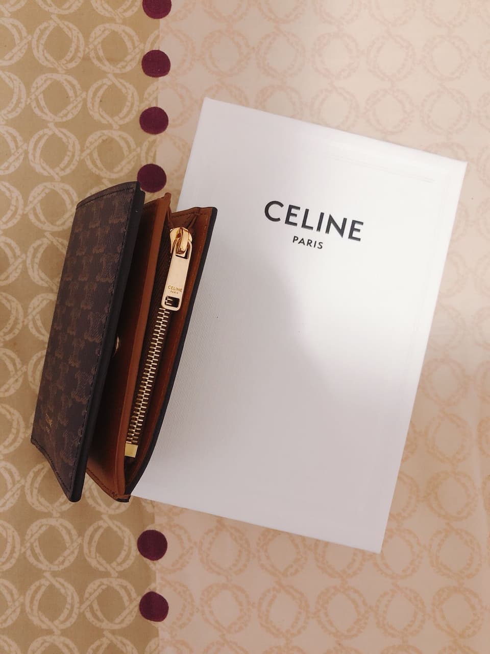 #分享 人生第一個精品👛 Celine老花兩折短夾 - 精品板 | Dcard