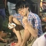 小瘋子現在正在郵桶裡