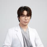 乳房外科李育嘉醫師