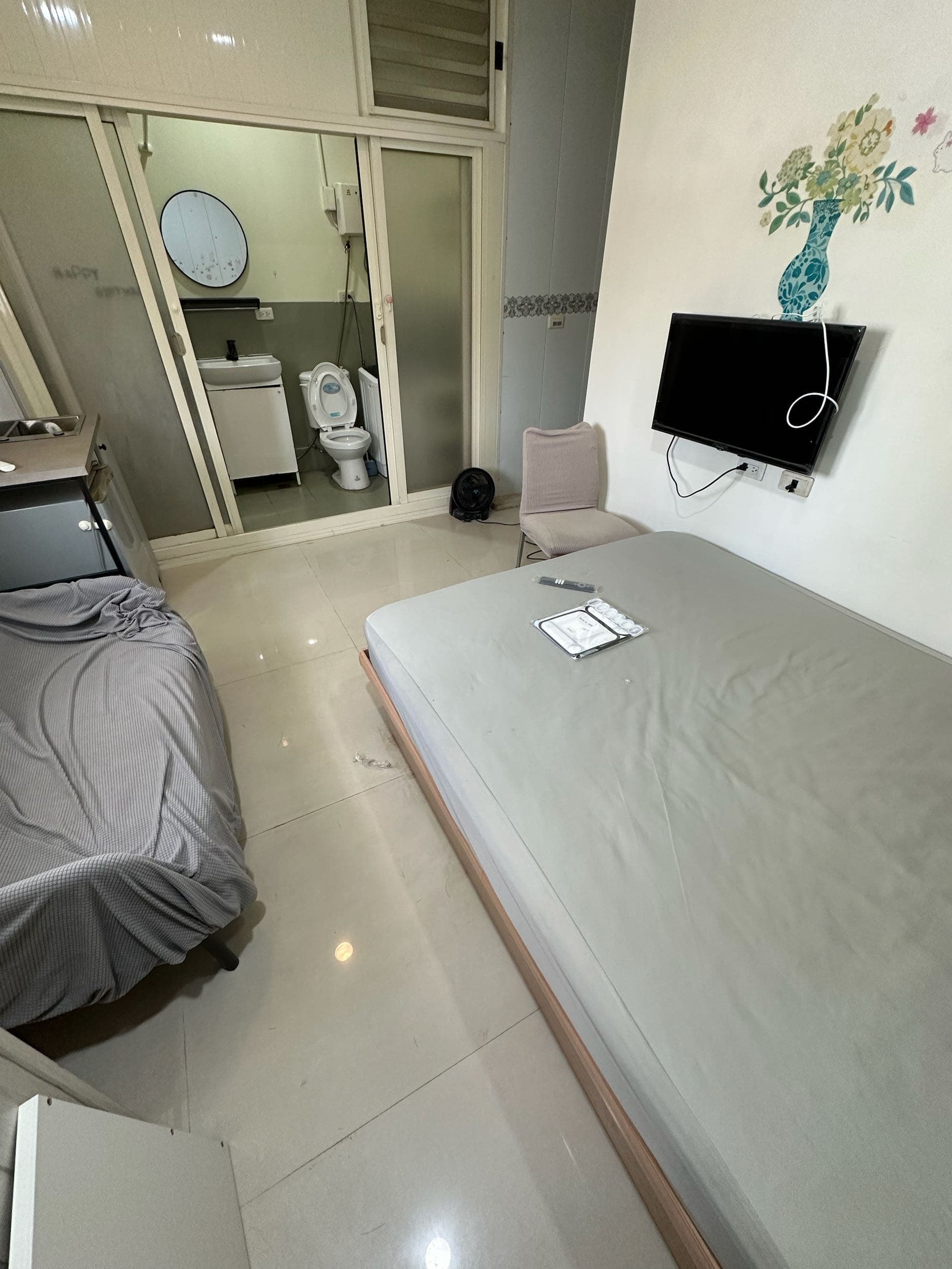 #招租 出租台中西區近勤美套房 - Image 4