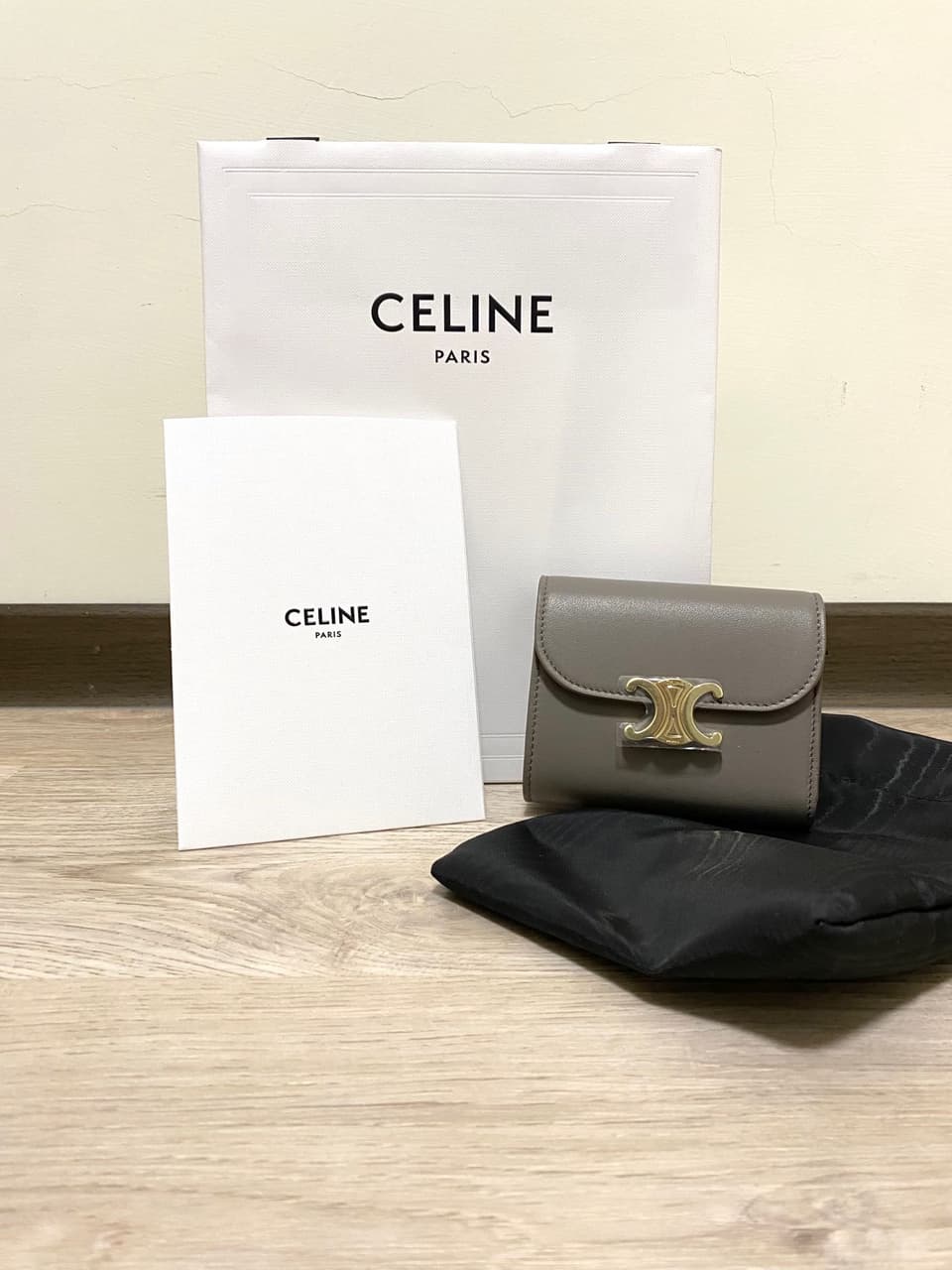 #開箱 新年新錢包！之Celine凱旋門短夾 - 精品板 | Dcard