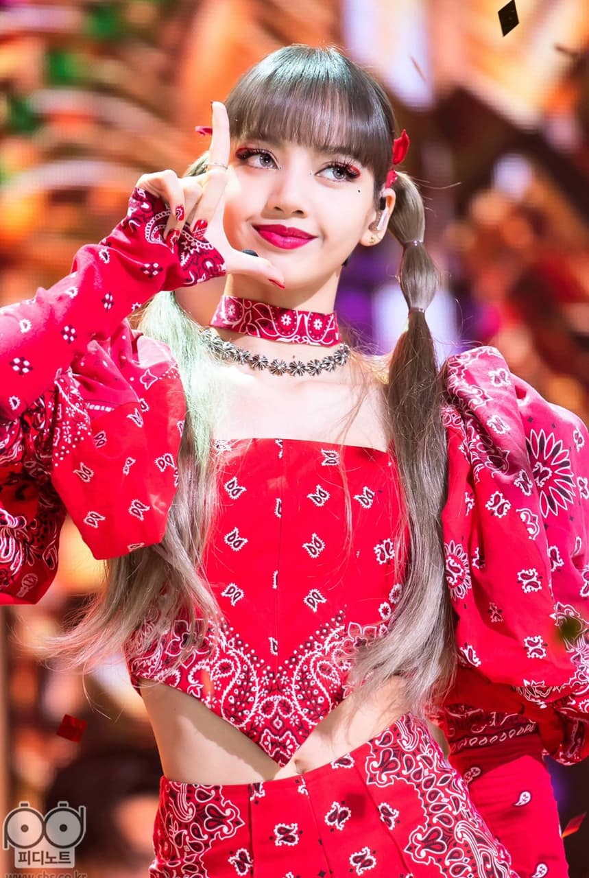 #分享 LISA個人出道一週年🎤🌟 - BLACKPINK板 | Dcard