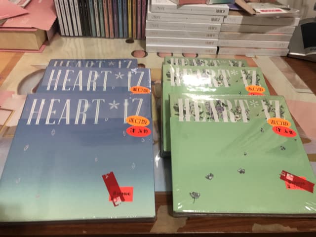 2ND MINI ALBUM : HEART*IZ (Random Cover) (incl. 160-page booklet, 1 Clear  Sleeve, 1 8-page mini photobook, 2 photocards + 1 pop-up card) by Iz*One  (CD, 2019) for sale online | eBay