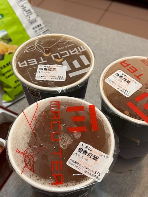 #分享 麻古TOP 3 果茶 + 開箱紅萱烏龍新品 - 手搖板 | Dcard