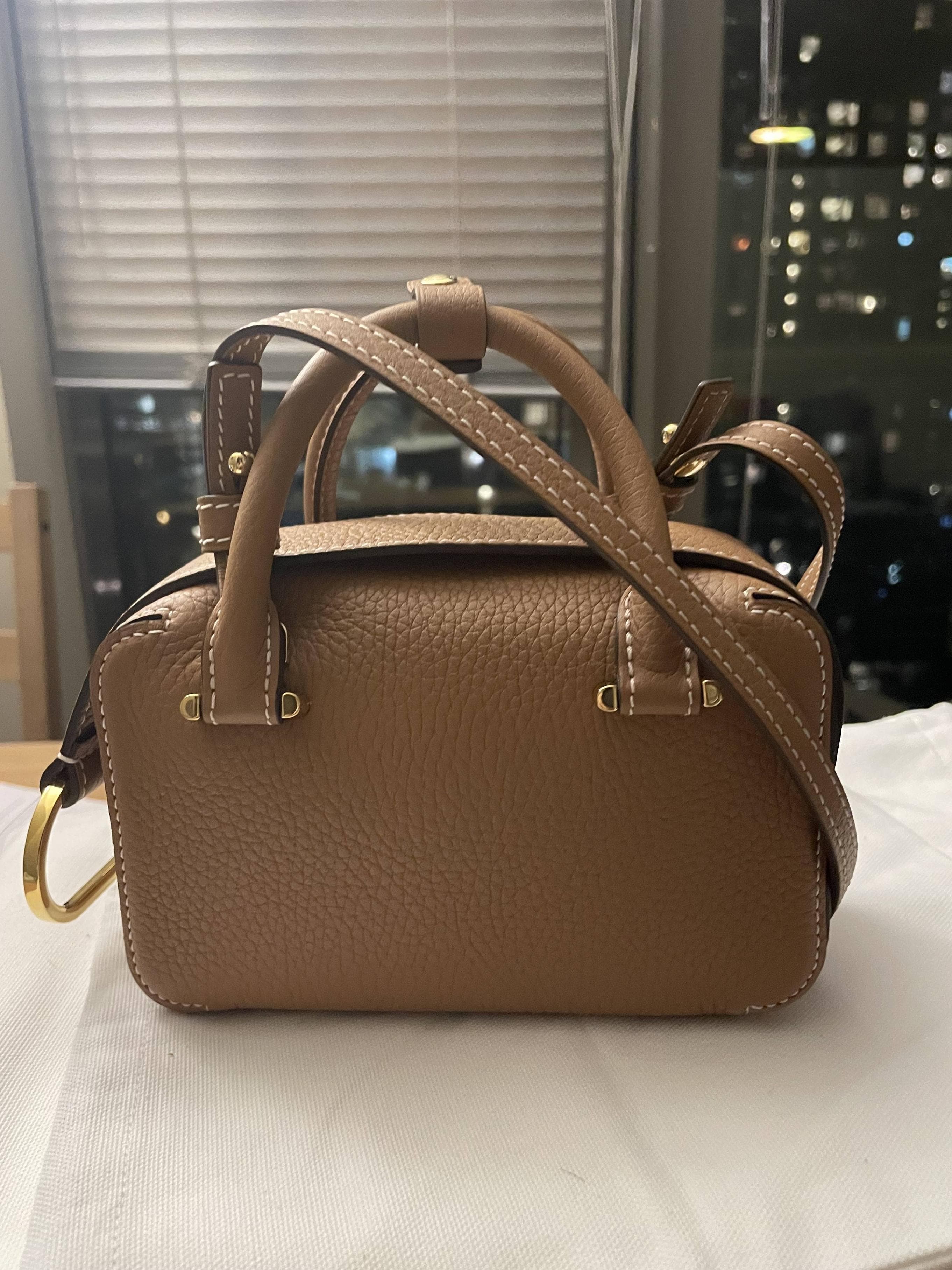 開箱 Delvaux Cool Box Nano 精品板 Dcard