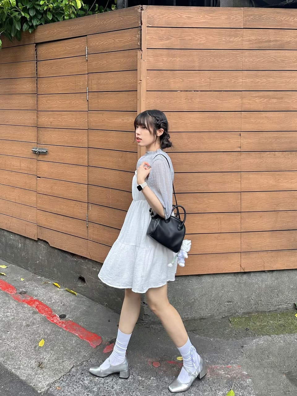 LED炫彩瑪莉珍一腳蹬