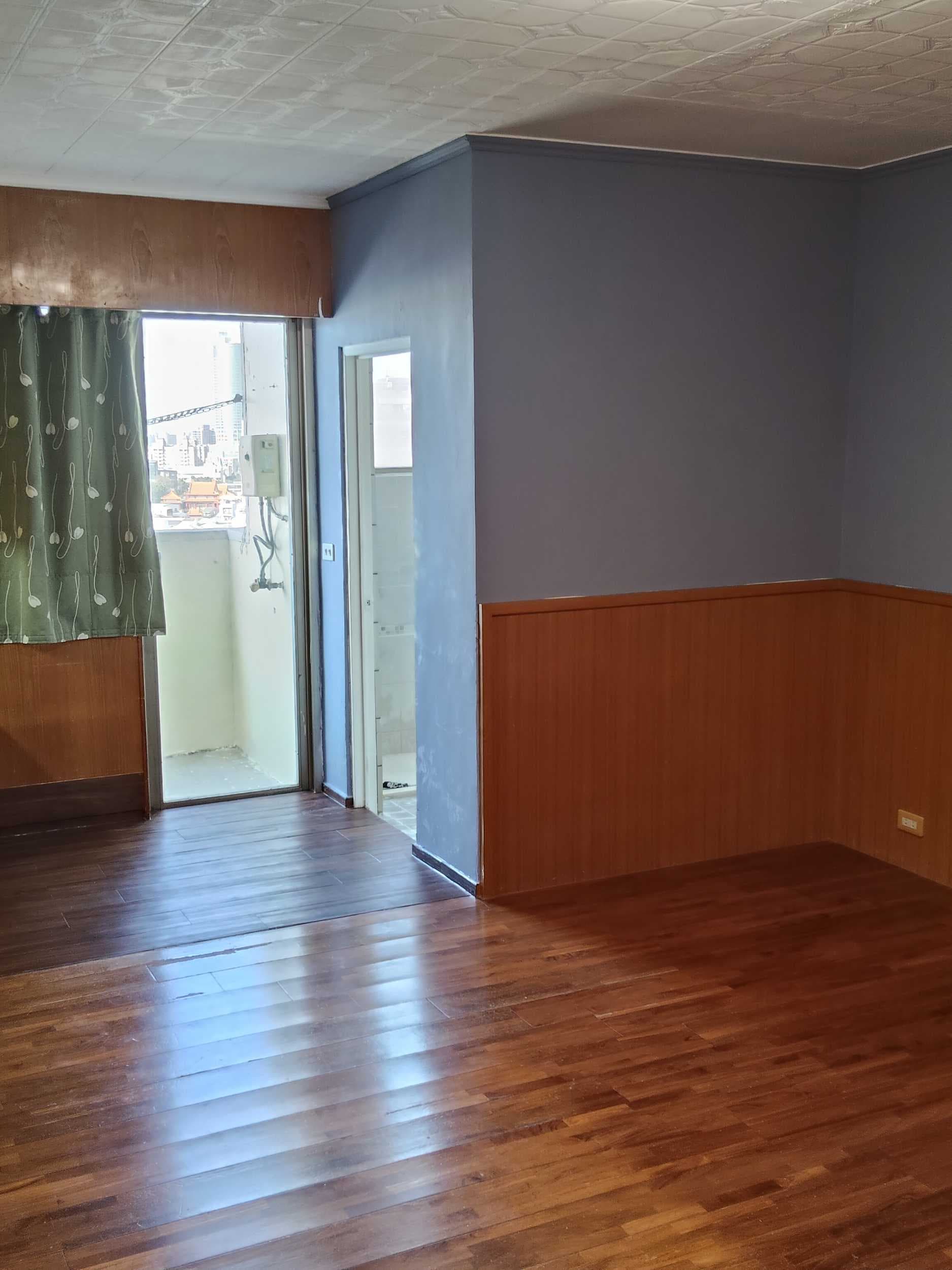 #招租 #招租 台南市 國家新境套房 - Image 5