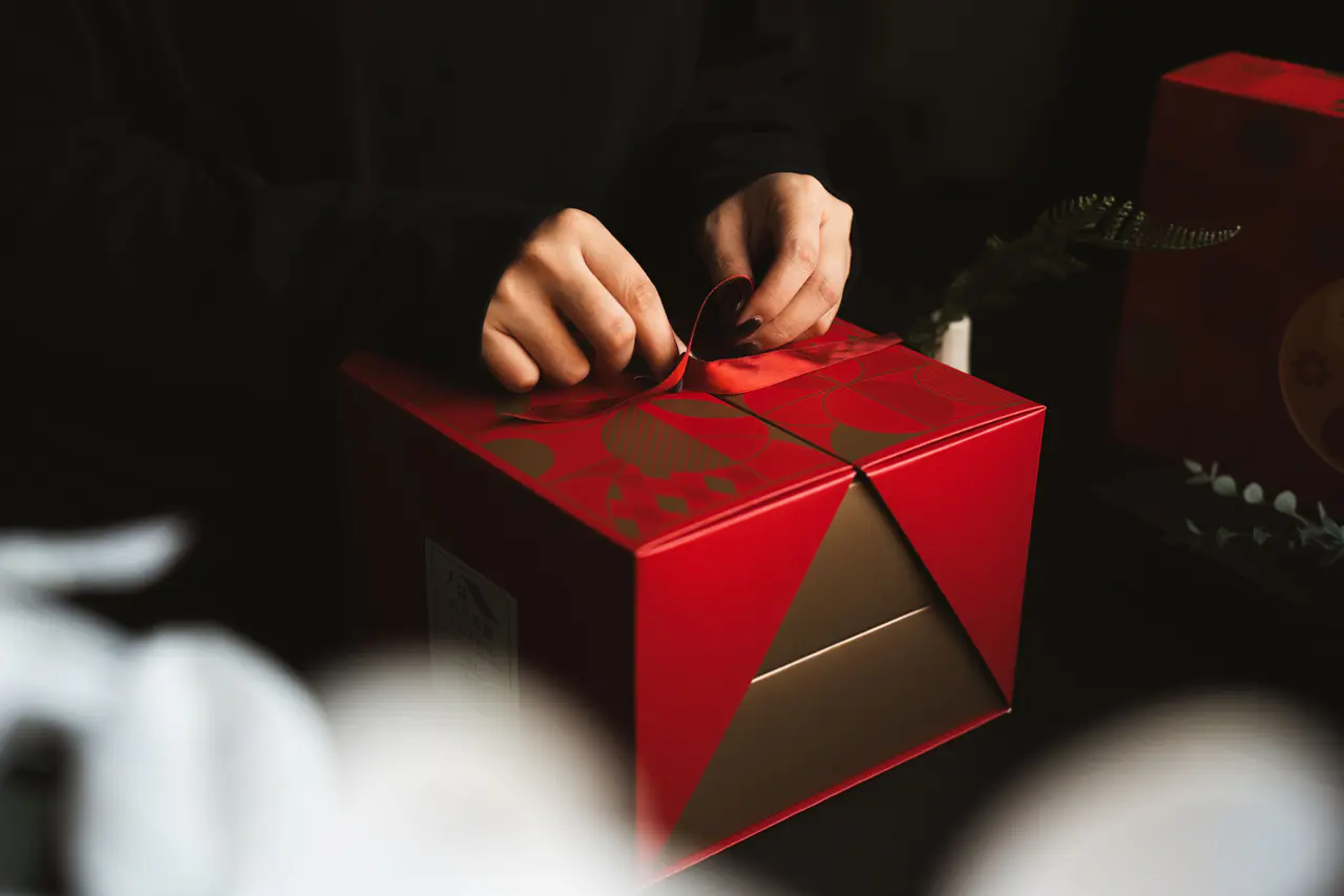 自然薇甜春節禮盒 盒型設計