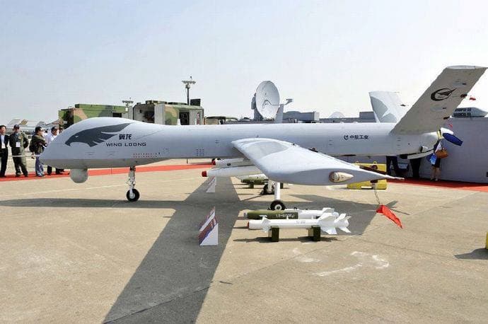 中國製UAV在利比亞被擊落，AKD-10空對地導彈掉落在旁 - 時事板 | Dcard