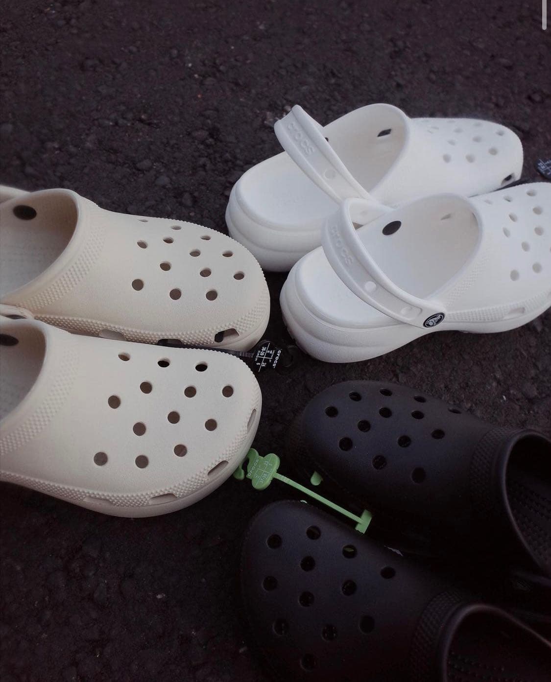 選手 選擇障礙 幫選Crocs vs Keen殘酷二選一 穿搭板 Dcard