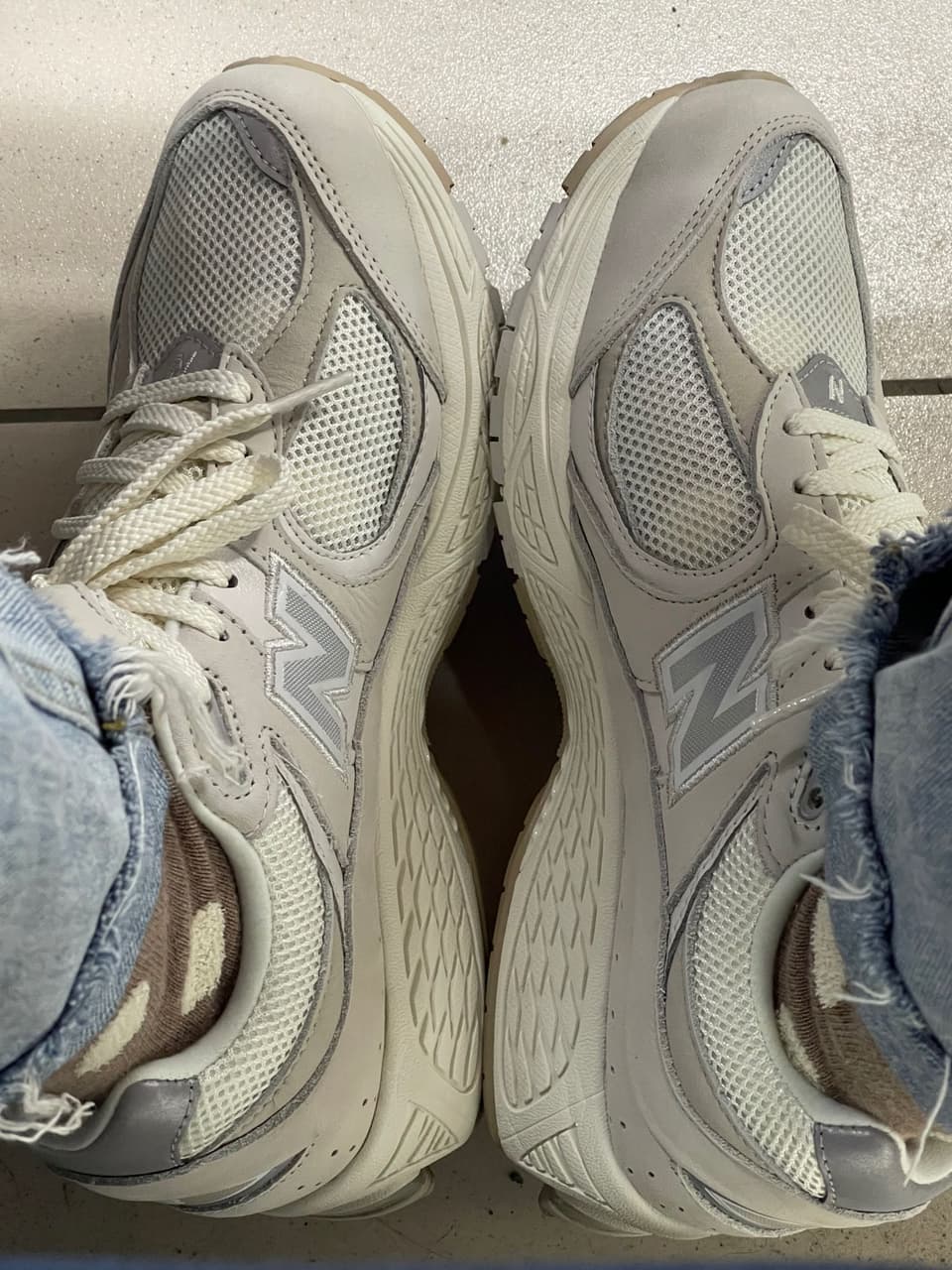 Sneakers 2002R main image 0