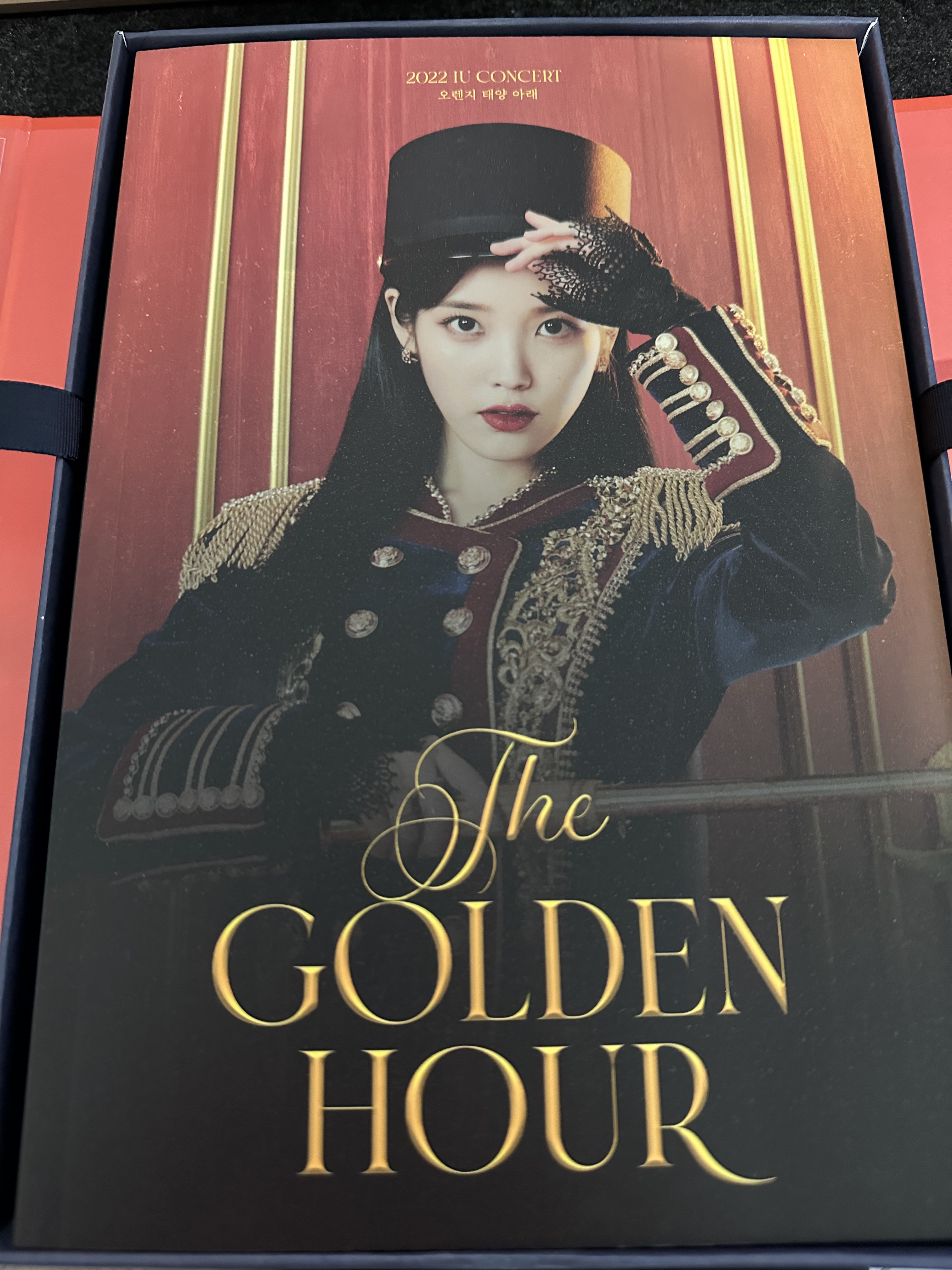 宅配 IU The Golden Hour Blu-ray 韓国盤 新品 未開封 ② | www