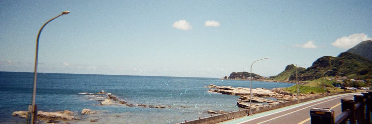黑體