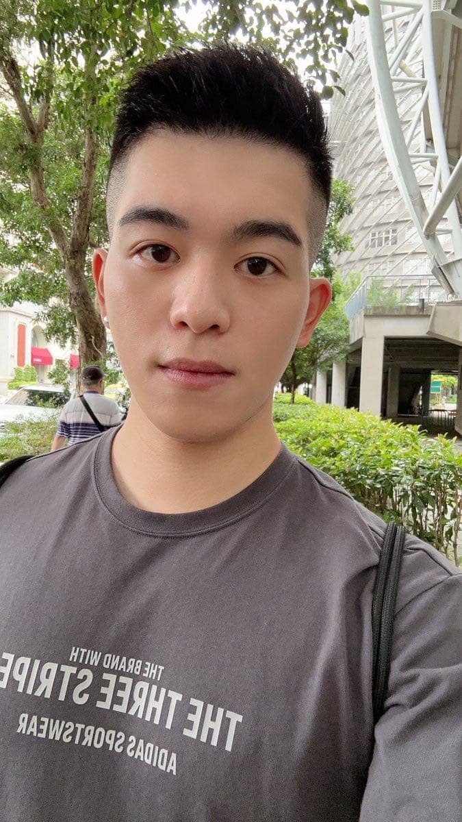 希望他和素人蛙鏡男合作- 彩虹板| Dcard