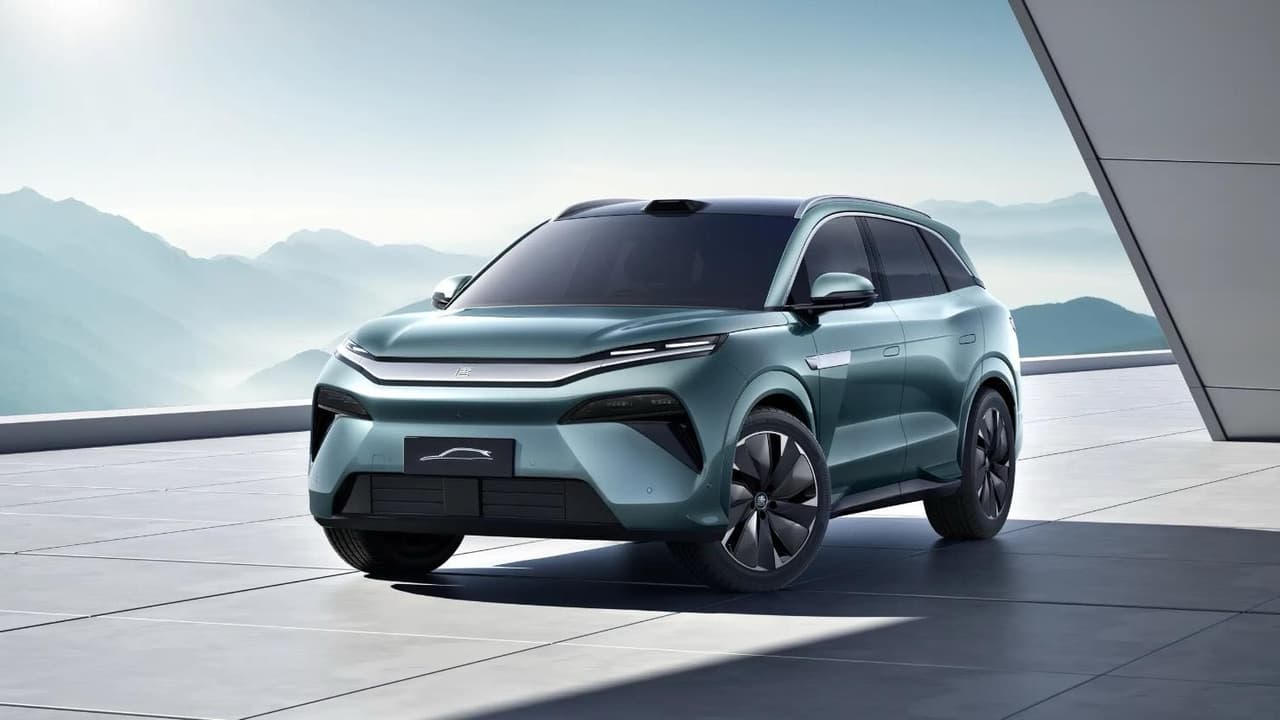 BYD 漢L 最便宜的千匹馬力電動車 - 汽車板 | Dcard