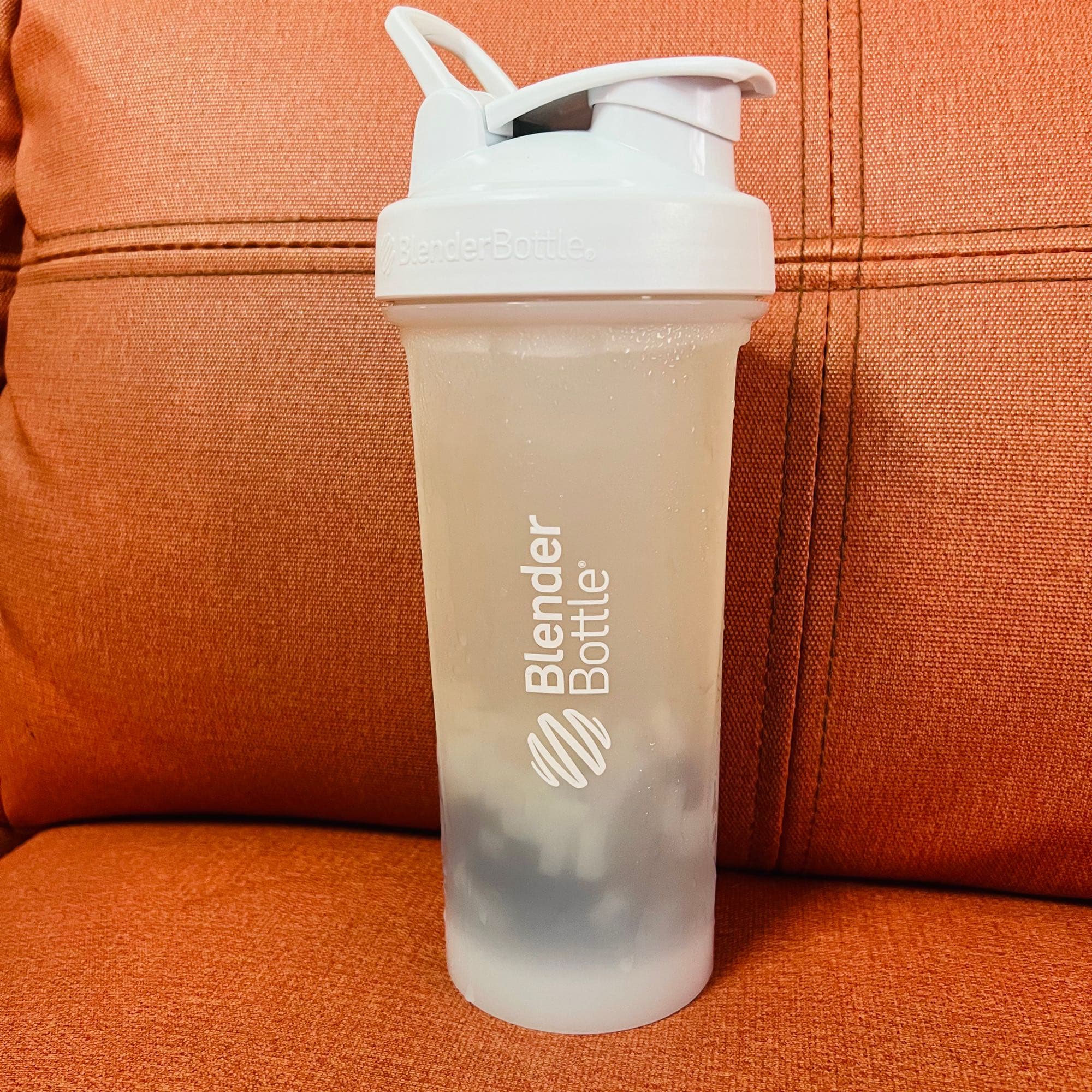 Blender Bottle At Walmart - Blender Bottle Classic 20 oz w/ Clip Strip -  Unboxing! 