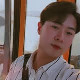 wy