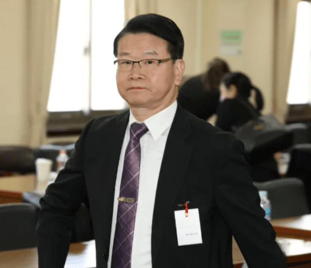 北檢檢察長-王俊力 查柯查得這麼認真 這力道 詐騙集團應該早就消滅了吧? - 時事板 | Dcard