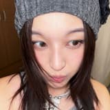 山岸由花子
