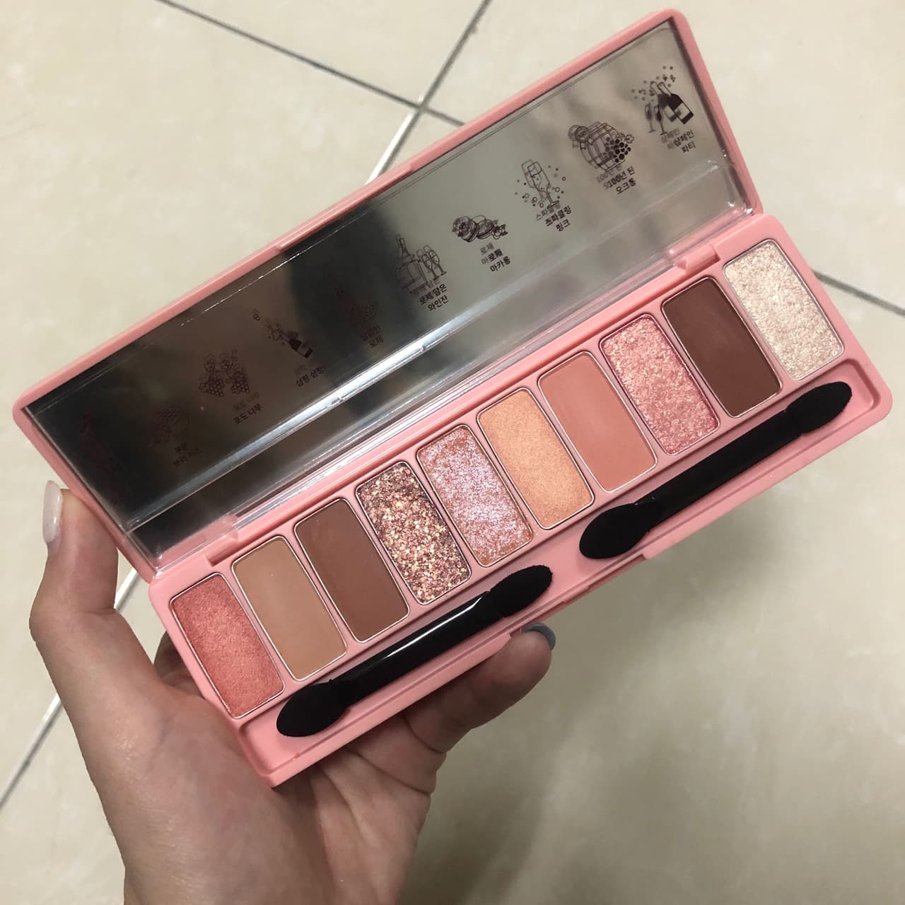 Etude HouseRose Wine刷色刷的很爛加大食怪雙眼皮分享💖 美妝板 Dcard