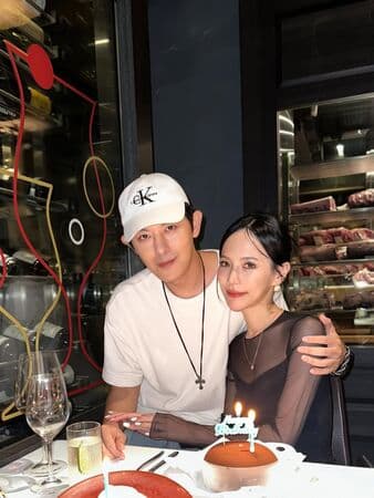 敖犬在社群平台慶祝結婚一週年 - B14-1 留言 | Dcard