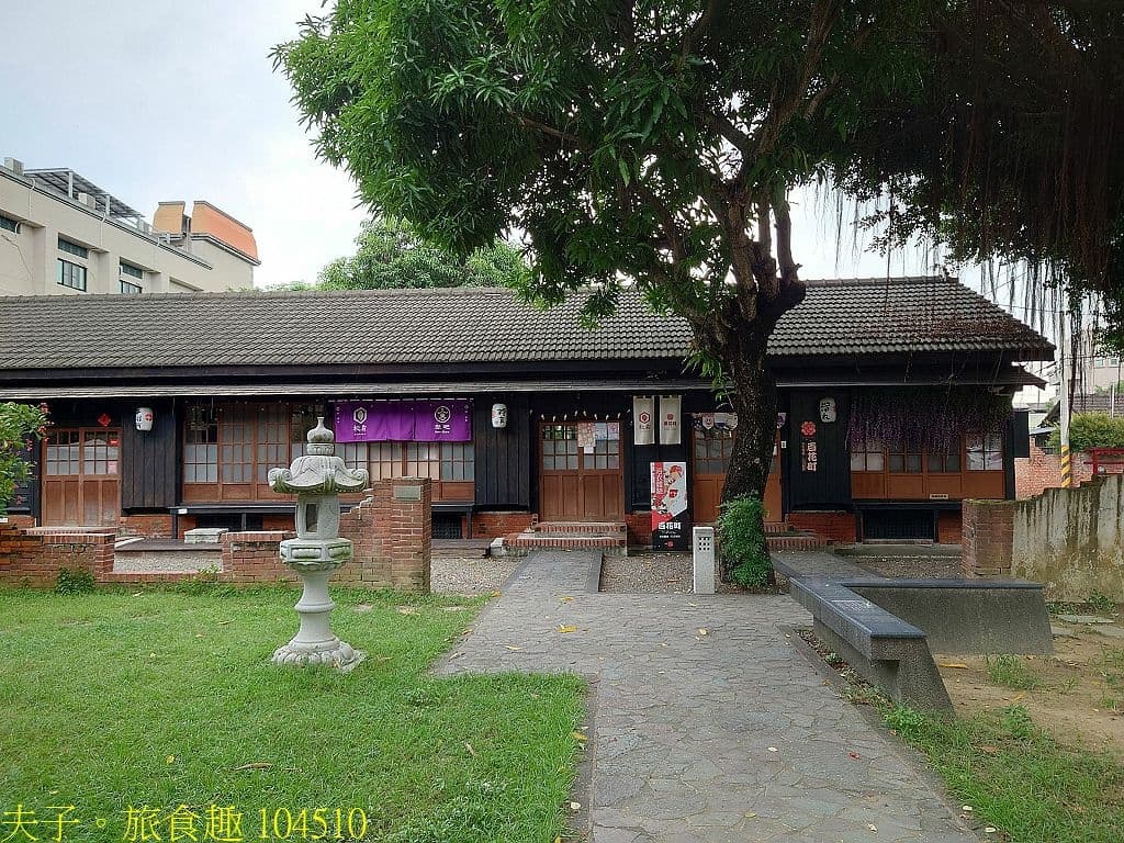 b373068d-0258-4a51-8022-de16f343ea40