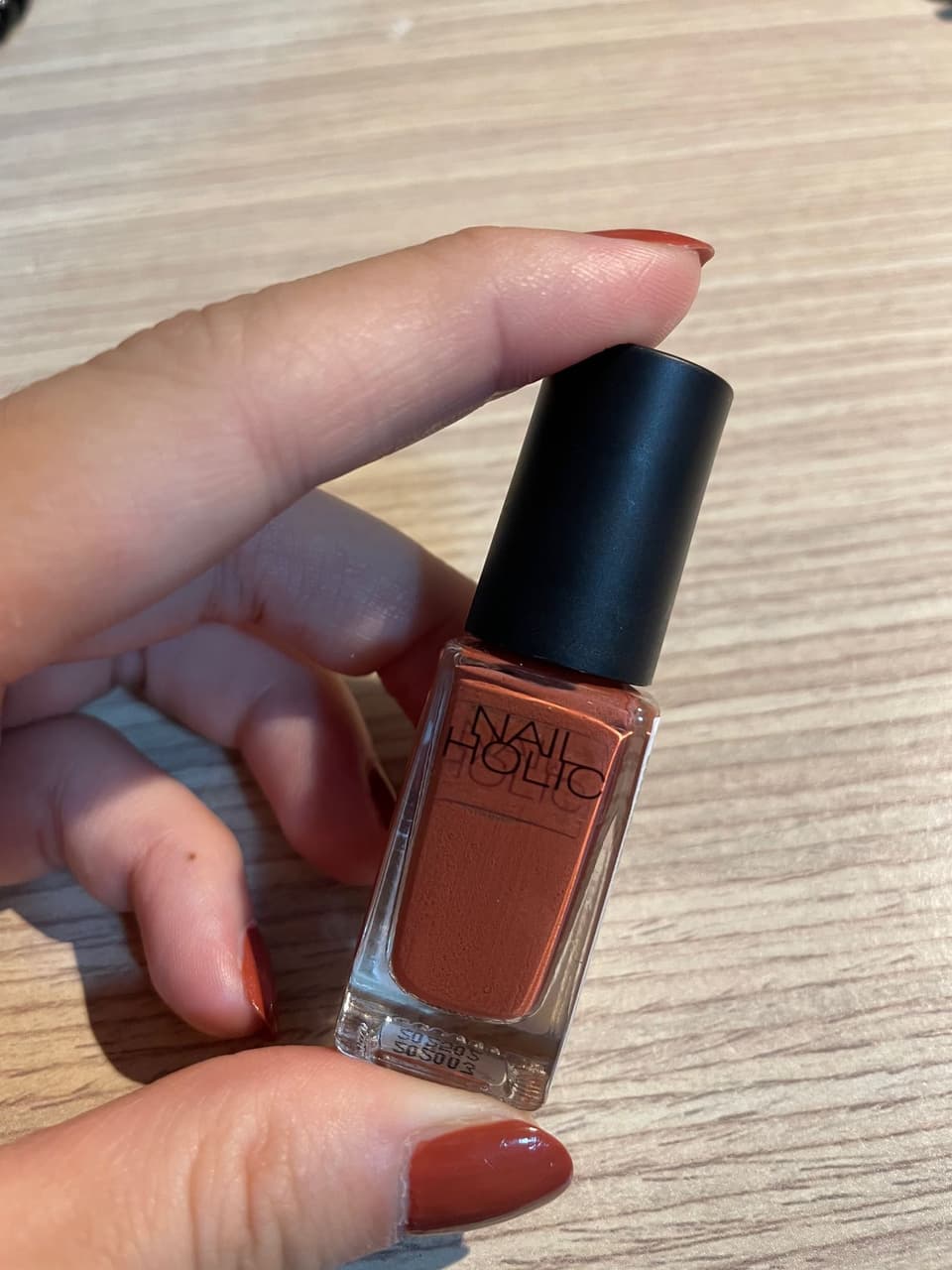 分享 Nailholic指甲油BL915、BR311 美甲板 Dcard