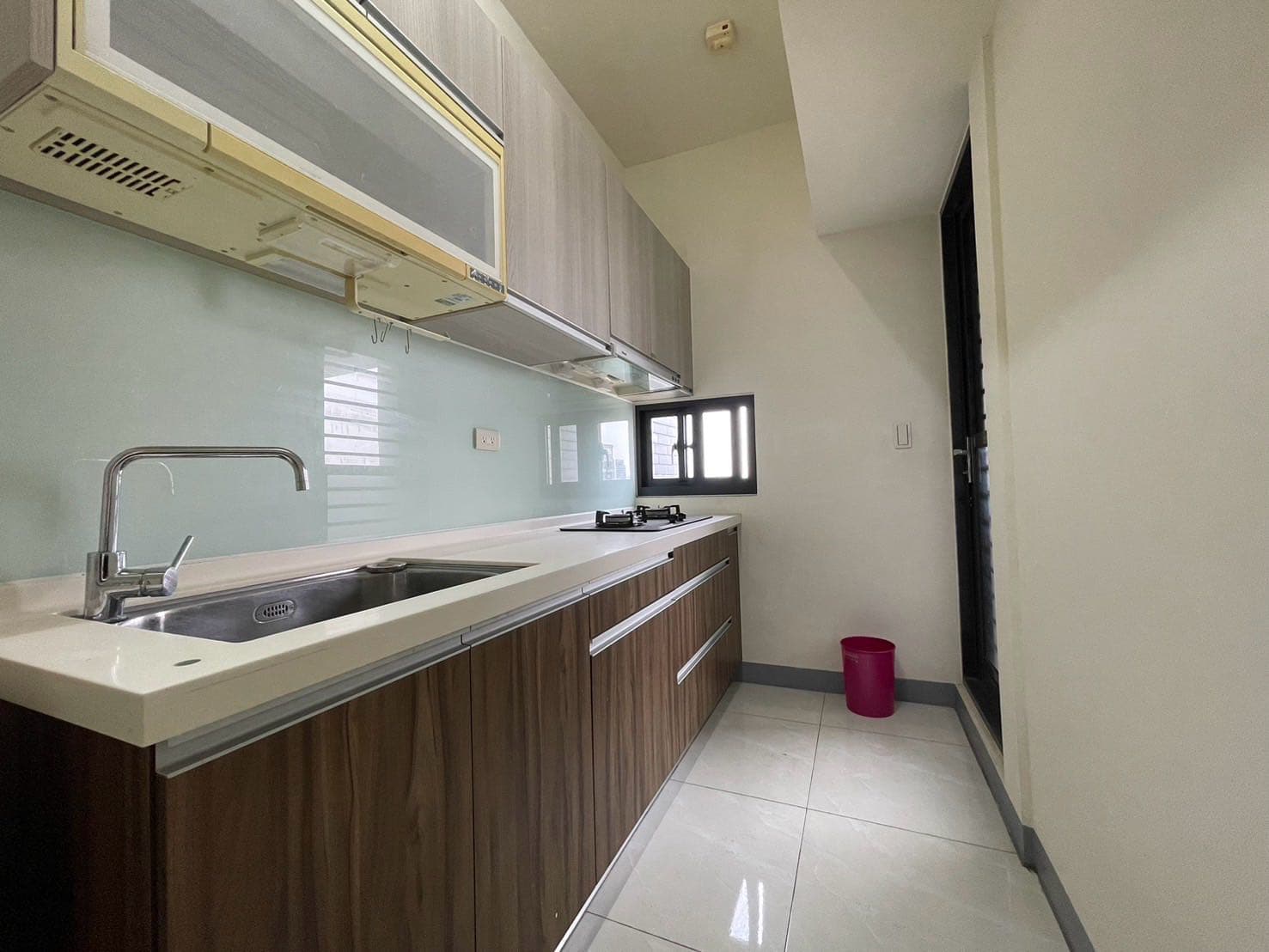 #招租  高雄高大10年內電梯大樓 - Image 8