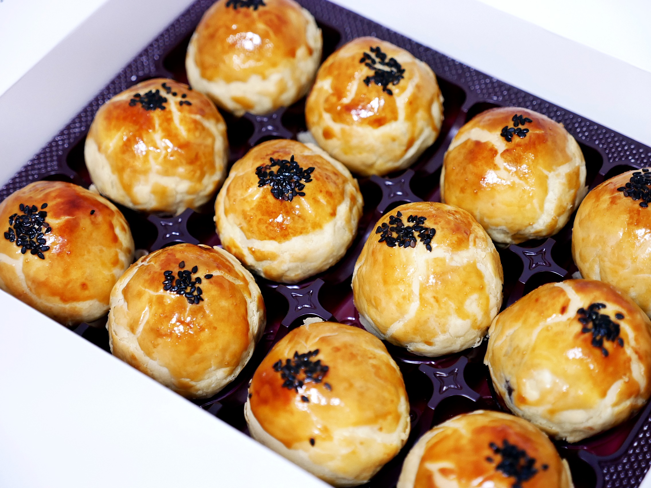 40年烘焙坊不靠麵包店出名，倒是蛋黃酥表現不輸彰化名店