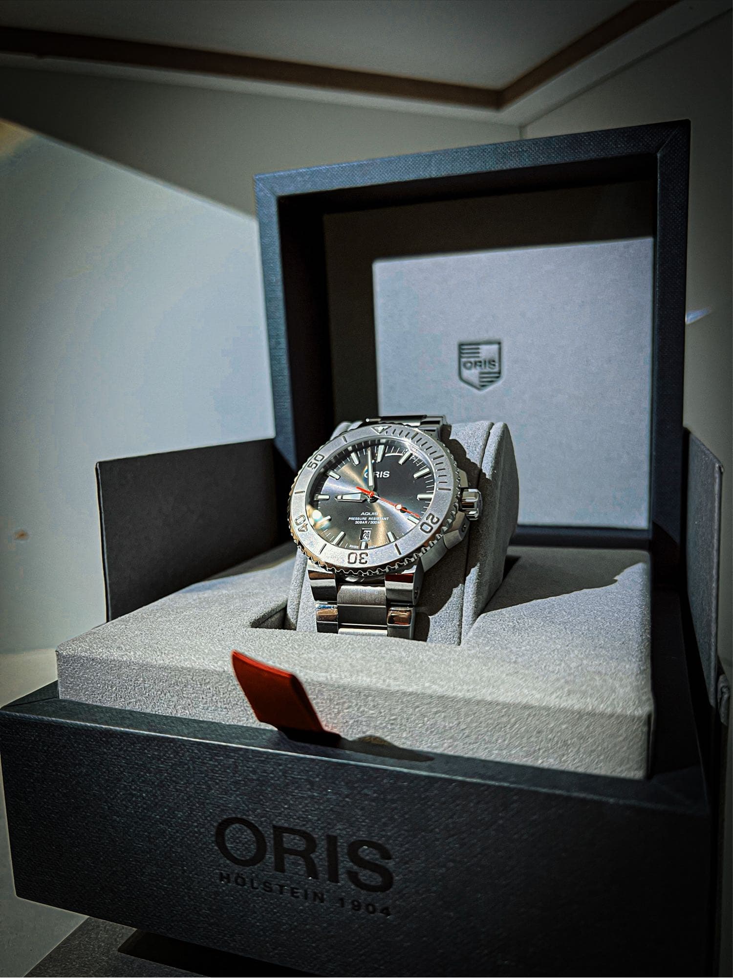 ORIS Aquis Relief Dcard