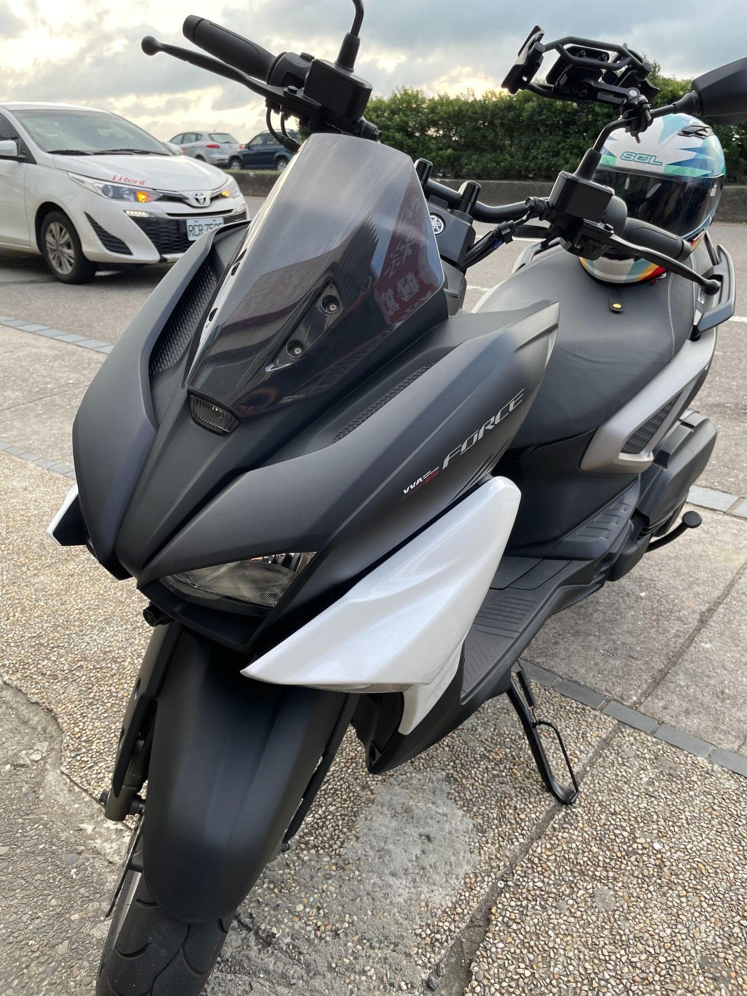 車輛分享人生中的第？台Yamaha，Force2.0開箱- 機車板| Dcard