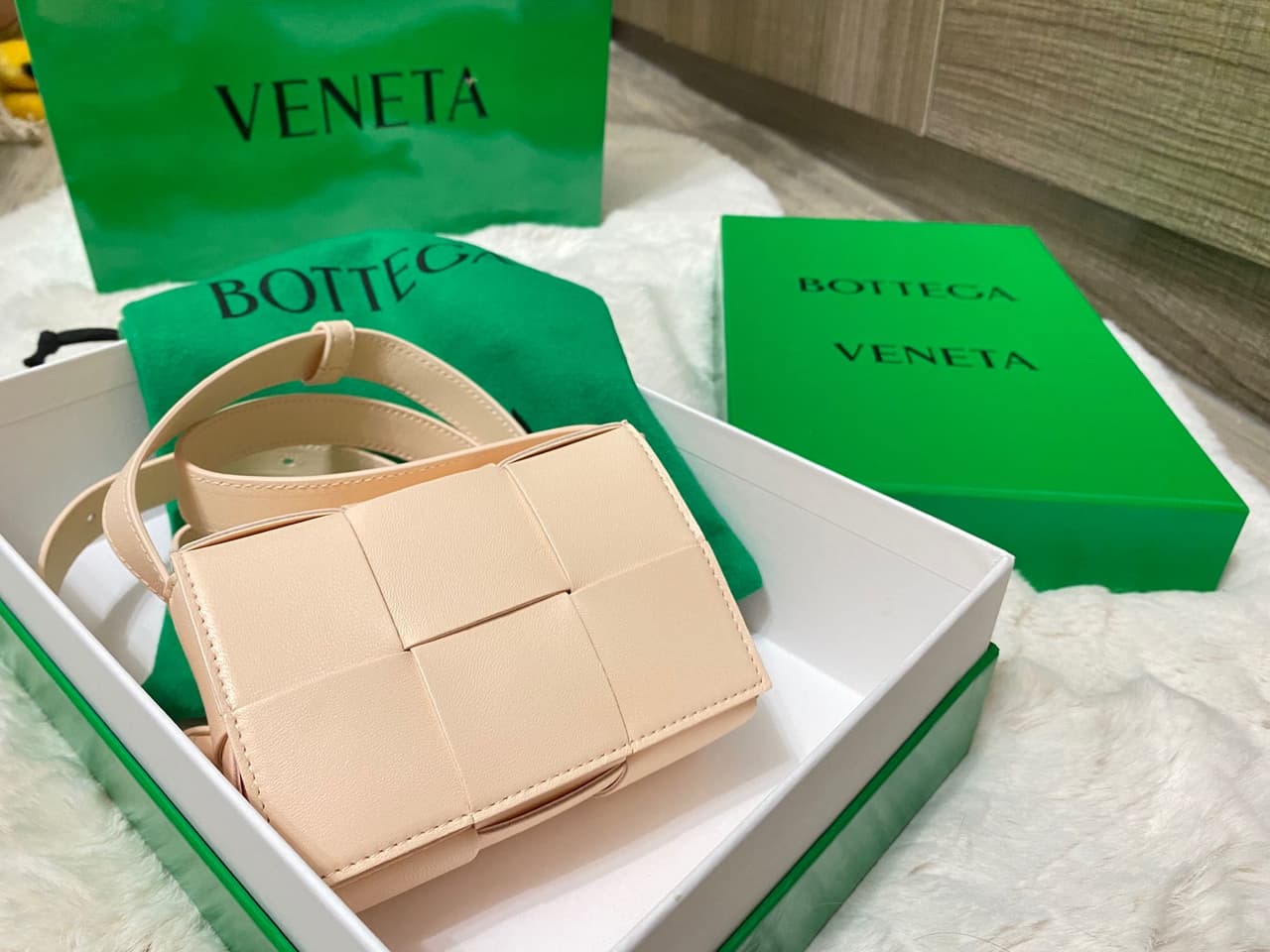 #開箱 終於入手BV Cassette小廢包🥰 - 精品板 | Dcard