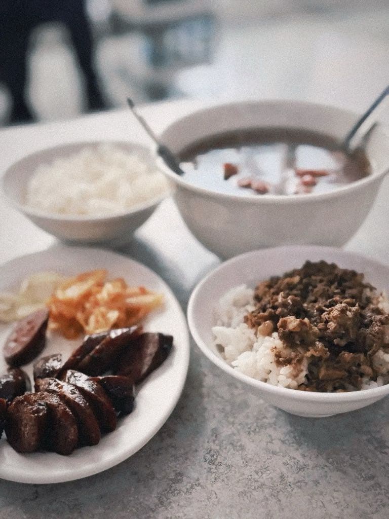 國內遊記 。台南兩天一夜美食尋訪☀️＃夏日避難所 旅遊板 Dcard 