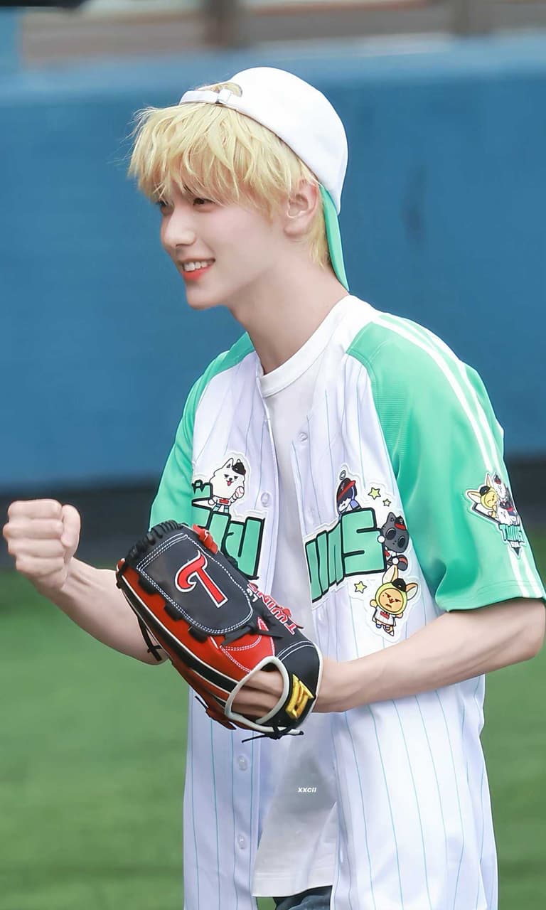 txt ダゴニャン　lg 野球 プルバトゥ TXT 野球 PPULBATU × LG TWINS ダゴニャン - メルカリ