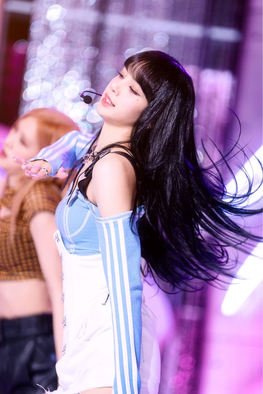 #分享 LISA人氣歌謠舞台花絮照💗 - BLACKPINK板 | Dcard