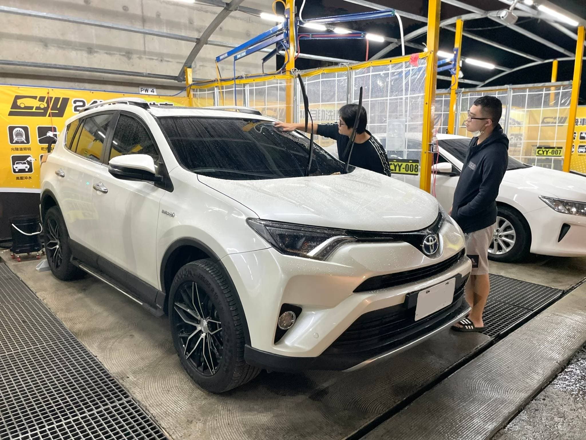 南北跑，休旅車建議使用外匯胎嗎? - 汽車板| Dcard