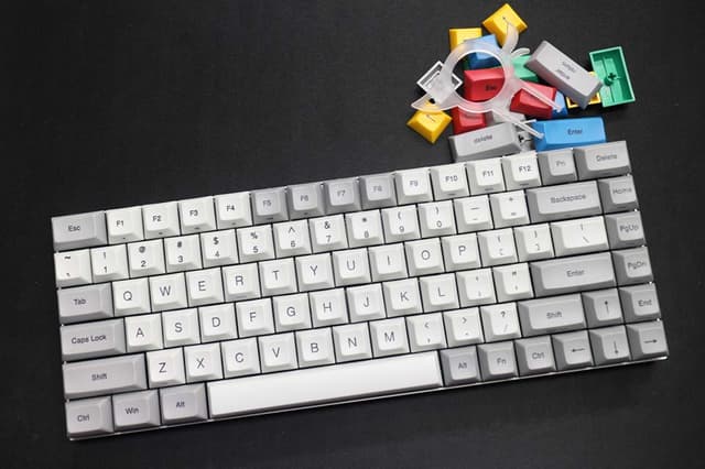 Vortex Race 3 75％ クリア軸 Vortexgear Race 3 75％ クリア軸 美品